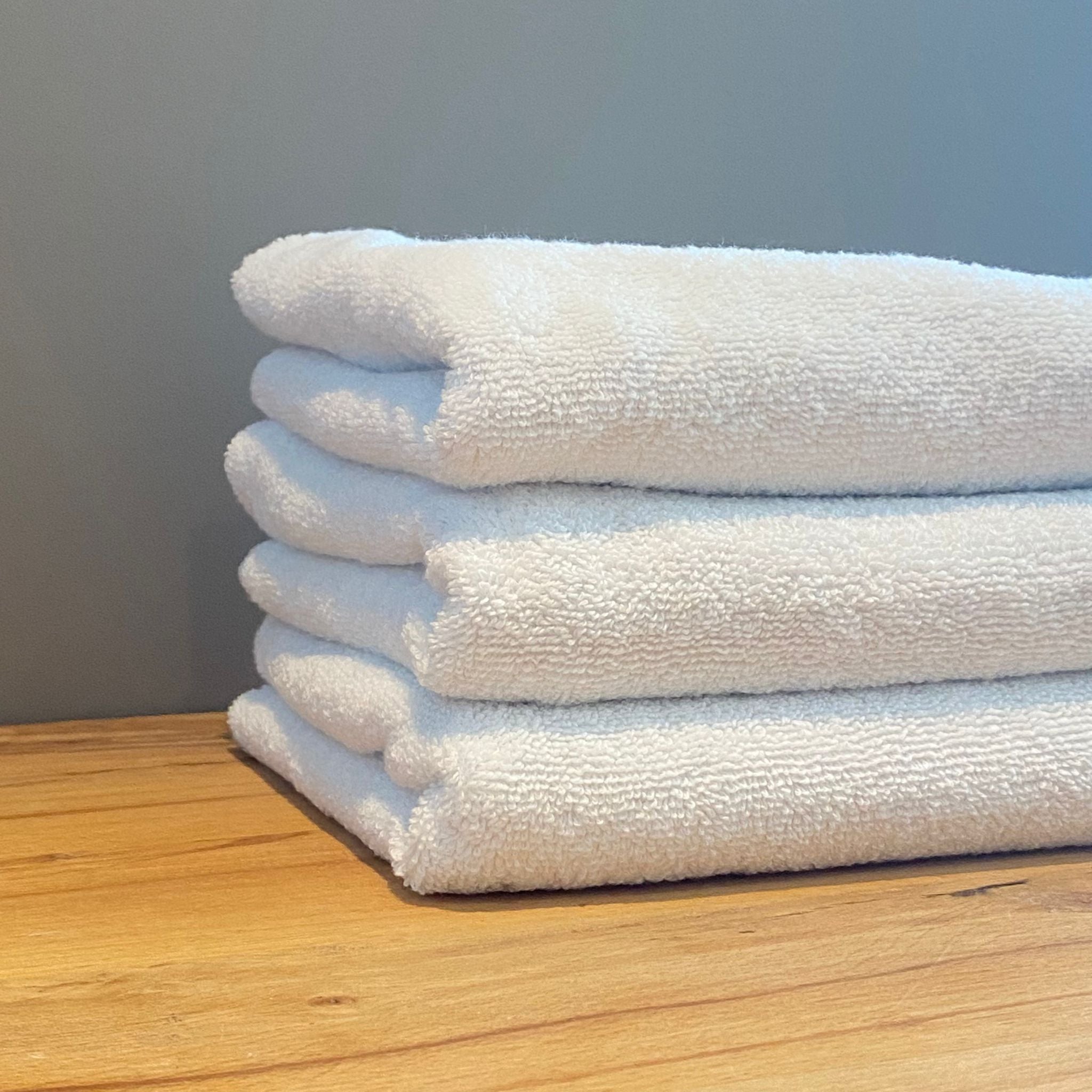 Handtuch 50 × 90 cm – 100 % Baumwolle